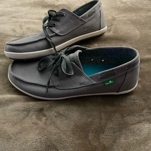Sanuk shoe